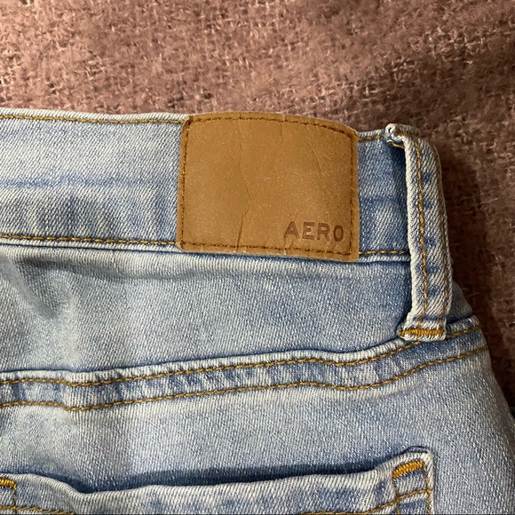 Aero brand jeans, high rise, size 2 regular - Picture 6 of 8
